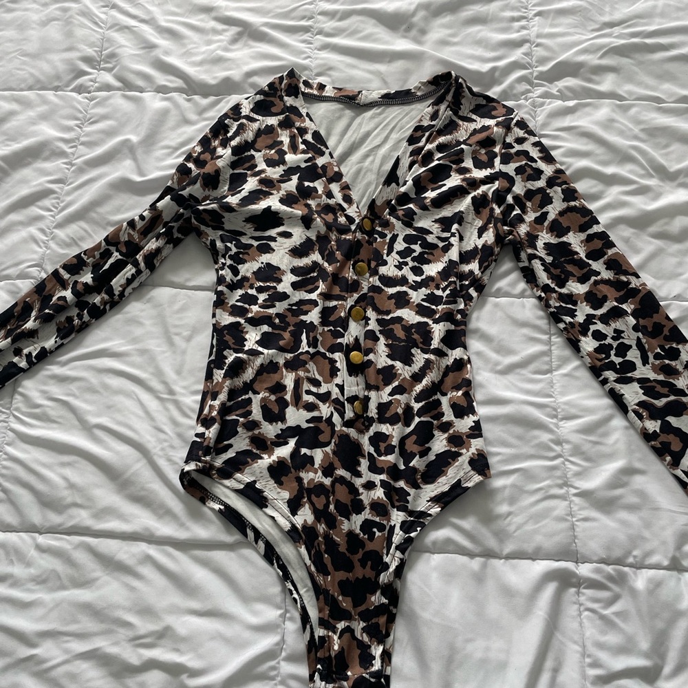 Women’s body suit